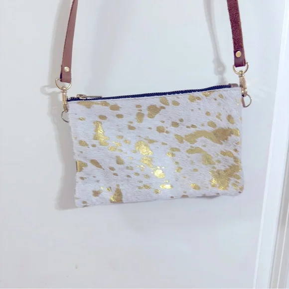 🌟BOGO 50% off🌟 Woman Leather cow hide Handbag made in USA - Picture 2 of 10